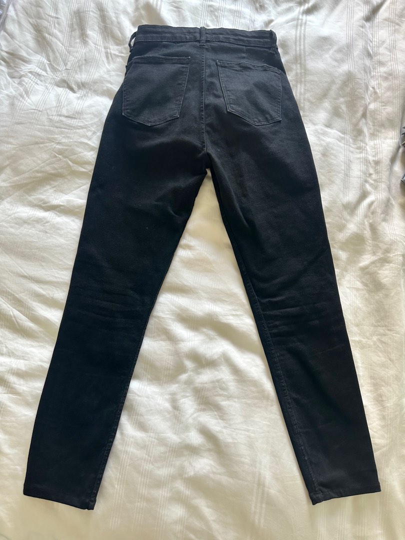 Zara Black Pants, Women's Fashion, Bottoms, Jeans & Leggings on Carousell