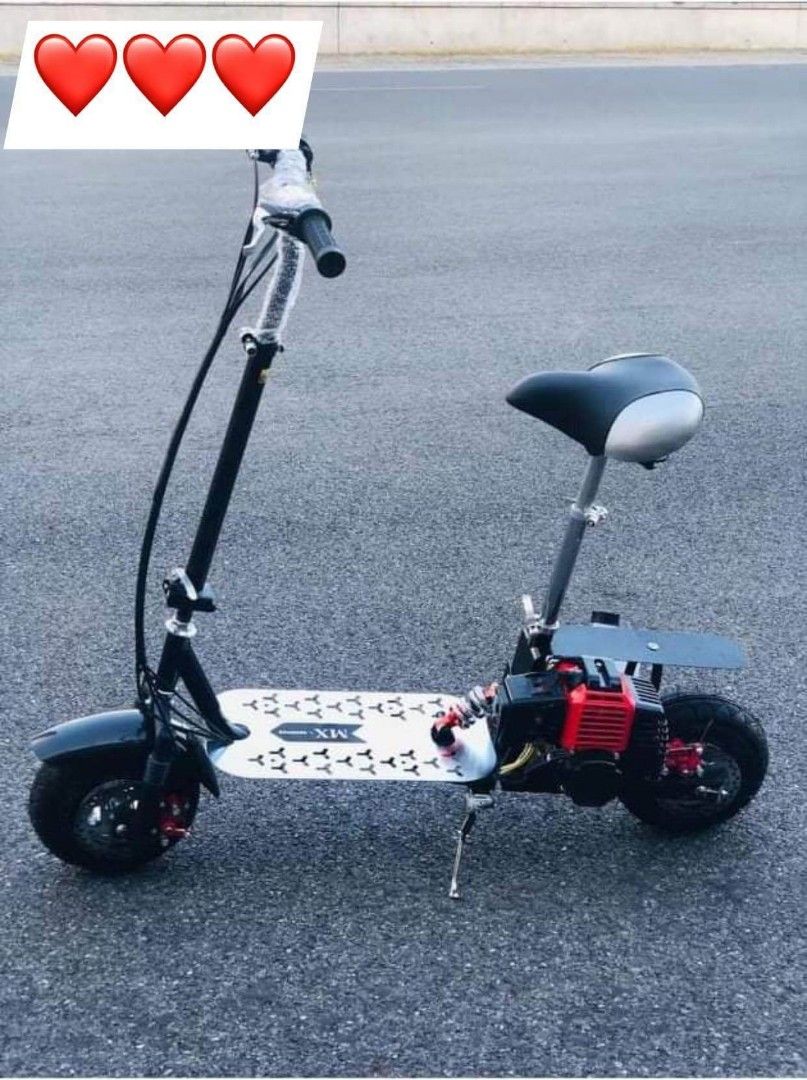 2 stroke 49cc scooter Sports Equipment Sports Games Skates