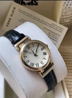 Anne Klein Collection item 1