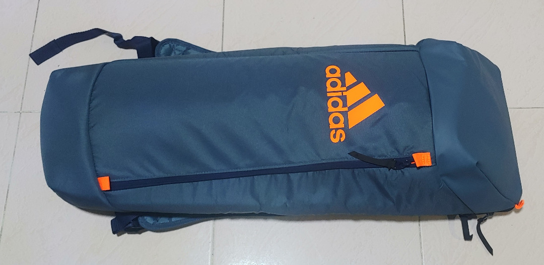 Adidas badminton racket bag., Sports Equipment, Sports & Games, Racket