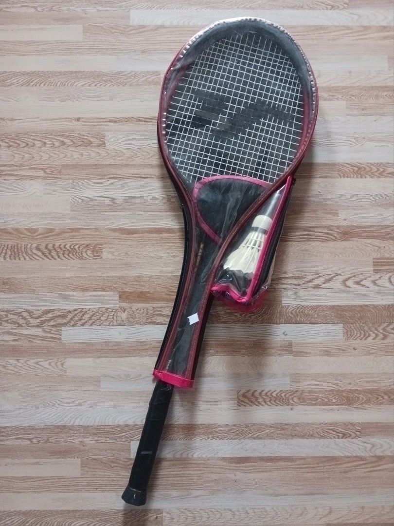 Affordable VINEX badminton racket with bag and 1 shuttlecock, Sports Equipment, Sports and Games, Racket and Ball Sports on Carousell