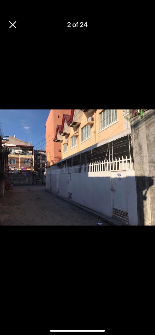 (Category: ) located in . Submitted by vingtdeux (Listing ID 1230038963, Image 1). Description: .