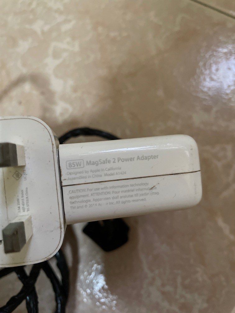 Apple MacBook Pro 15 Model A1398 85W charger adapter MagSafe 2