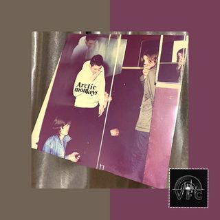 （分類：）位於 。 由 Vinyl.fanatics.club 提交（商品編號 1230074353，圖片 1）。簡介： 。
