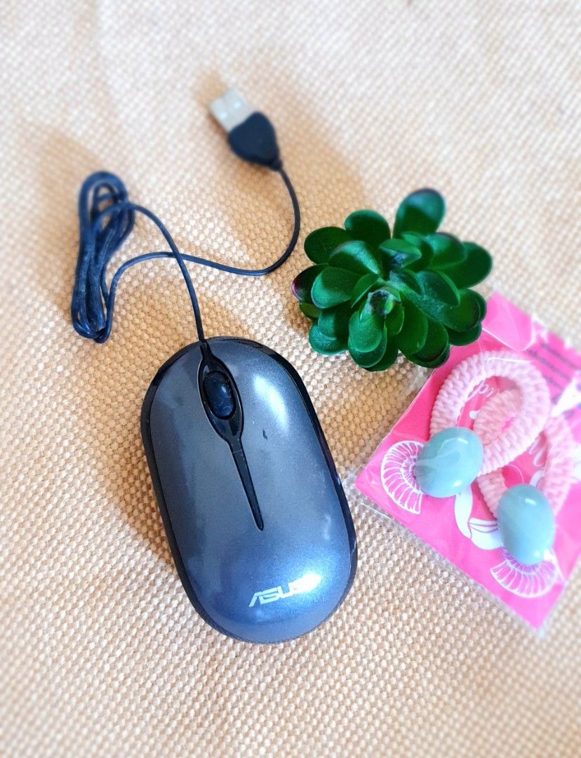 ASUS MOUSE (Category: Mouse & Mousepads) located in Calabanga. Submitted by janey281 (Listing ID 1230021504, Image 1). Description: ❤️ Free for purcahse worth Php 500.