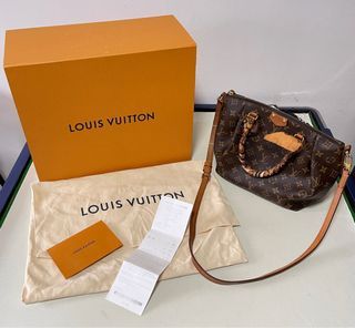 Authentic LV Louis Vuitton Monogram Marly Bandouliere Crossbody Sling Bag,  Luxury, Bags & Wallets on Carousell