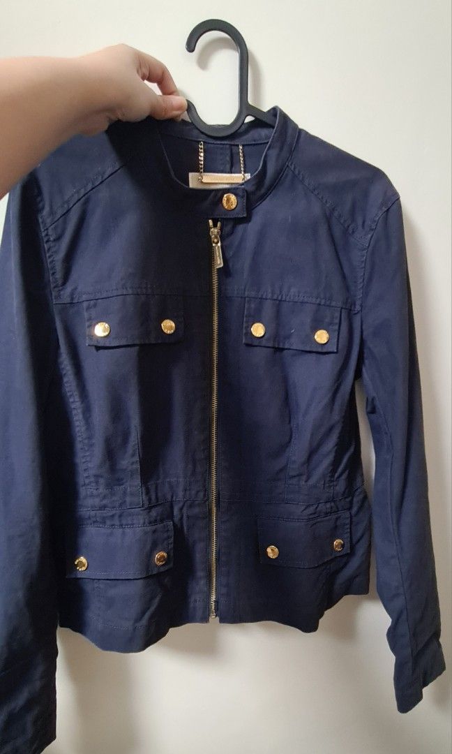Authentic Michael Kors Jacket (Category: Coats, Jackets and Outerwear) located in Malabon City. Submitted by joyceee_declutters (Listing ID 1230126243, Image 1). Description: Very sophisticated in actual! Preloved but in excellent condition All hardware are still gold and shiny Hard to let go but I need a bigger size Size 6 18 inches kilikili to kilikili I can provide more photos upon request..