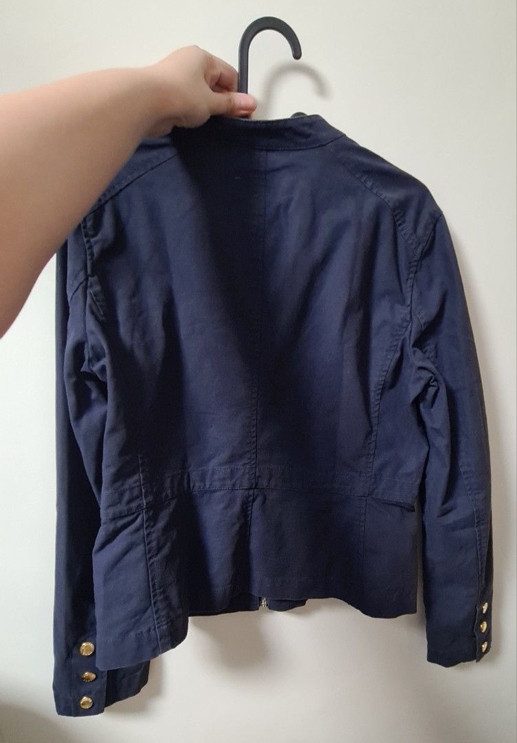 Authentic Michael Kors Jacket (Category: Coats, Jackets and Outerwear) located in Malabon City. Submitted by joyceee_declutters (Listing ID 1230126243, Image 2). Description: Very sophisticated in actual! Preloved but in excellent condition All hardware are still gold and shiny Hard to let go but I need a bigger size Size 6 18 inches kilikili to kilikili I can provide more photos upon request..