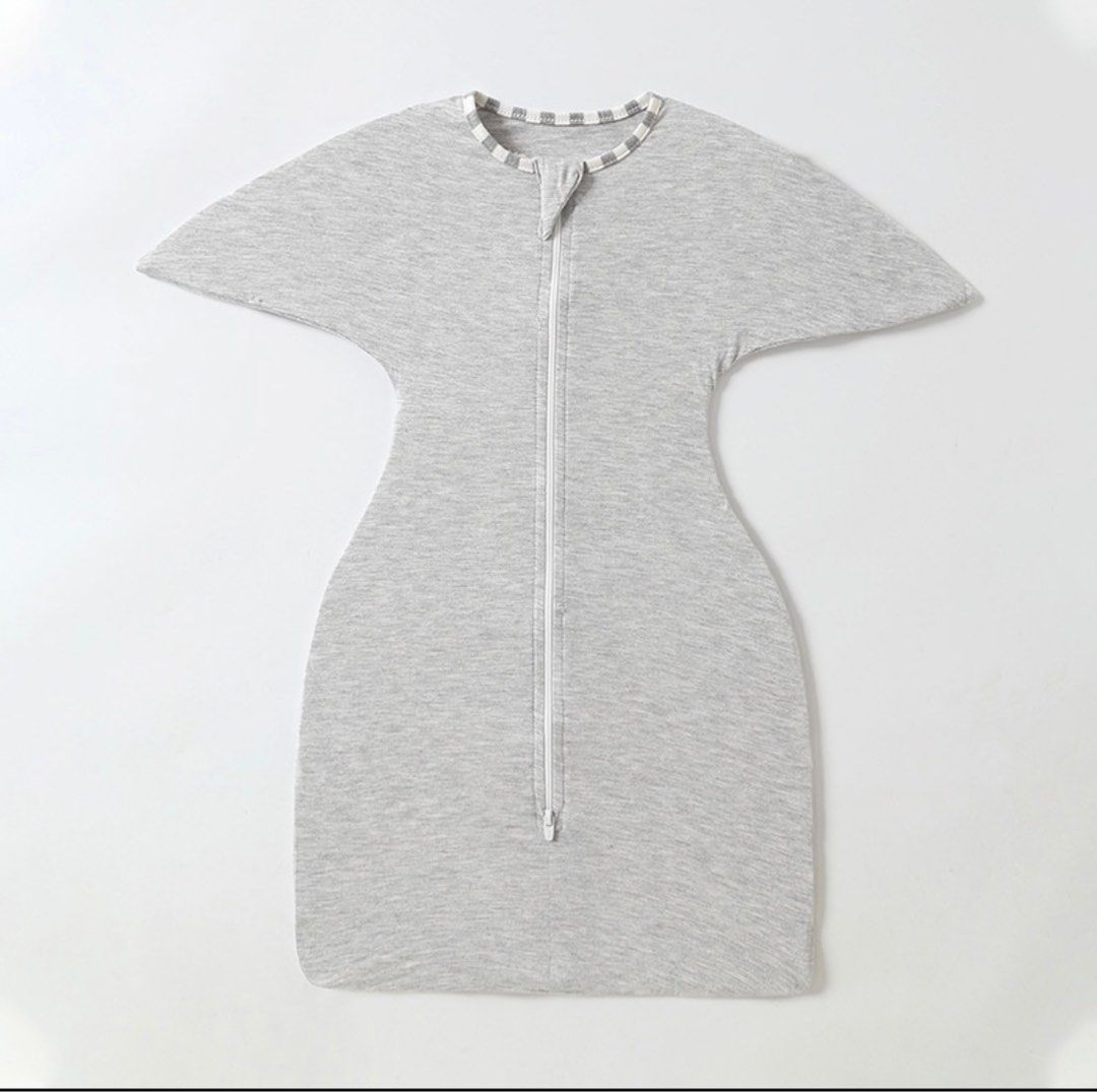 Bamboo Baby sleeping bag with 2 way zip swaddle up shark fin batwing