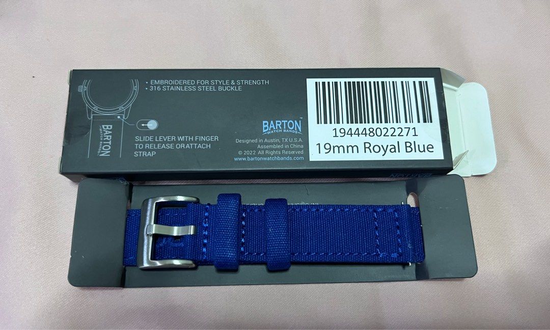 Barton bands store