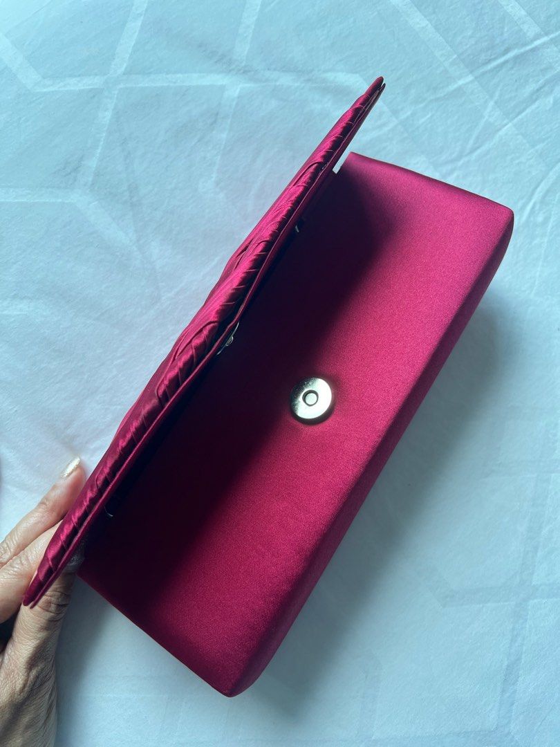 Beautiful Satin Fabric Clutch with silver chain sling, Women's Fashion