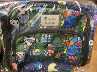 (Category: ) located in . Submitted by breezystore (Listing ID 1230132981, Image 1). Description: .