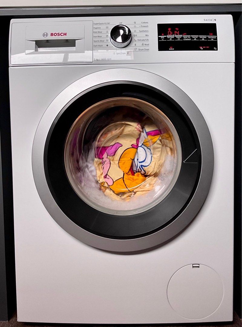 Bosch front load washer Series 6 / 9kg, TV & Home Appliances, Washing