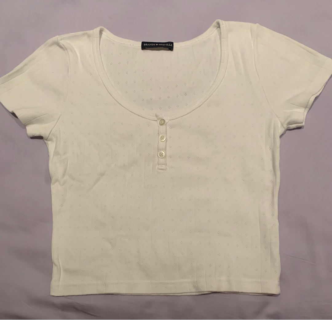 Brandy Melville Eyelet Zelly Top, Women's Fashion, Tops, Shirts on