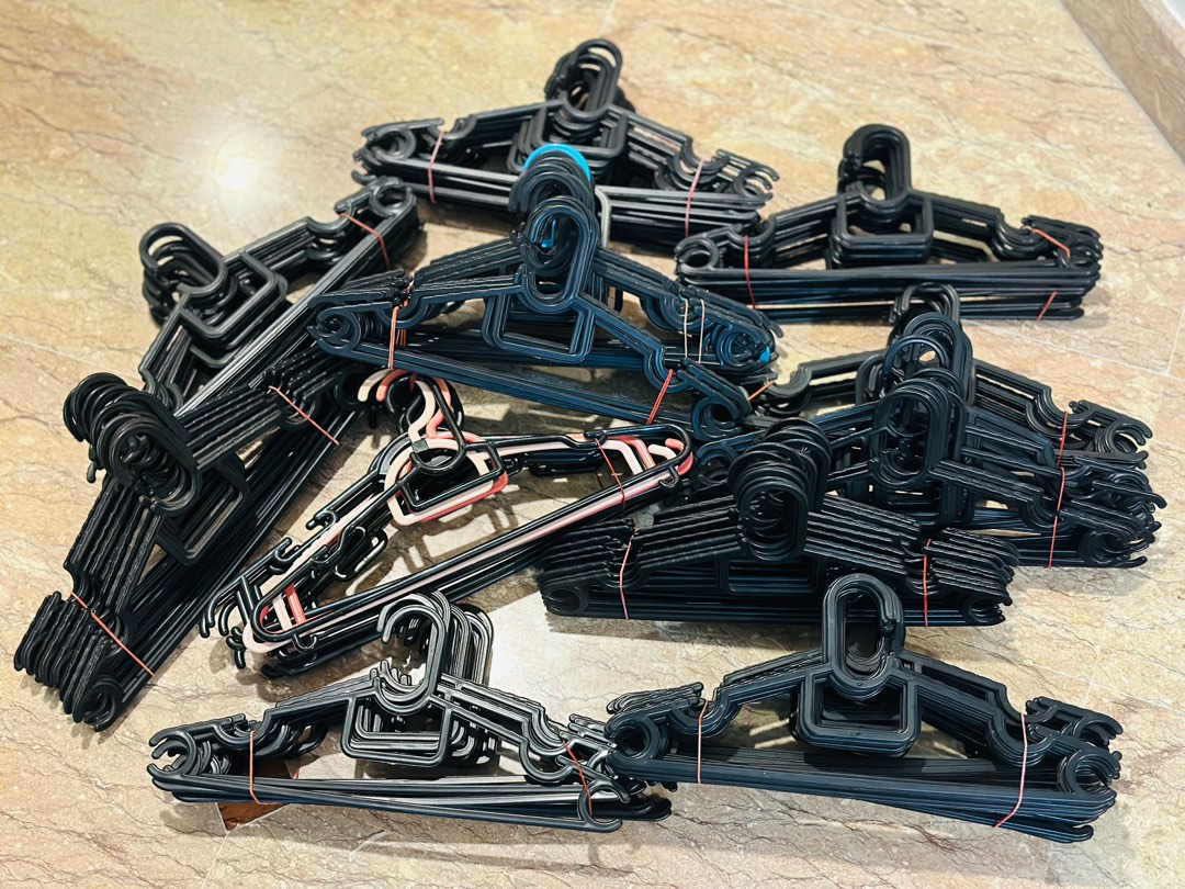 Bulk Hangers clearance, Furniture & Home Living, Home Improvement