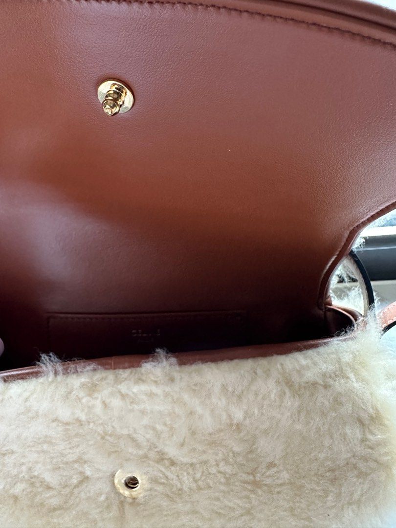 CLUTCH ON STRAP TABOU IN SHEARLING AND CALFSKIN - NATURAL / TAN