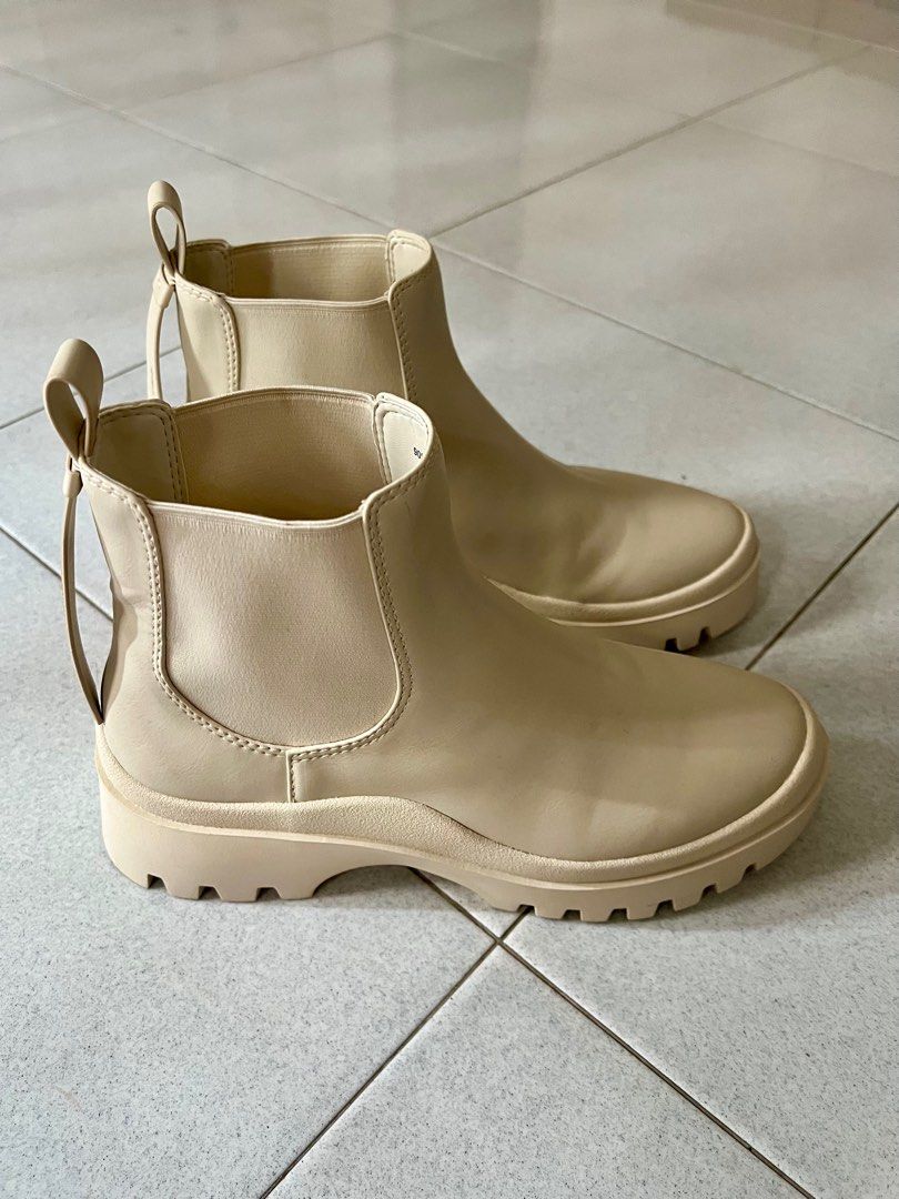 Pull tab boots cheap