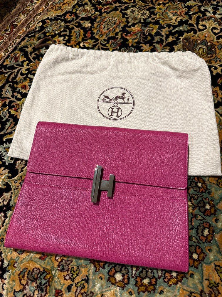 Hermes cinhetic clutch 2025