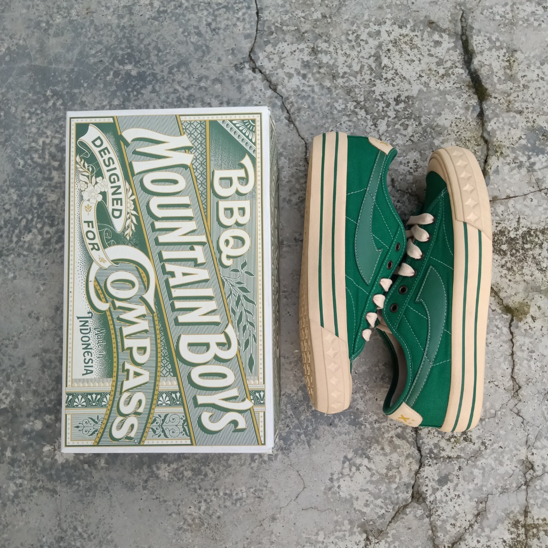 Compass X BBQ Mountain Boys Low on Carousell