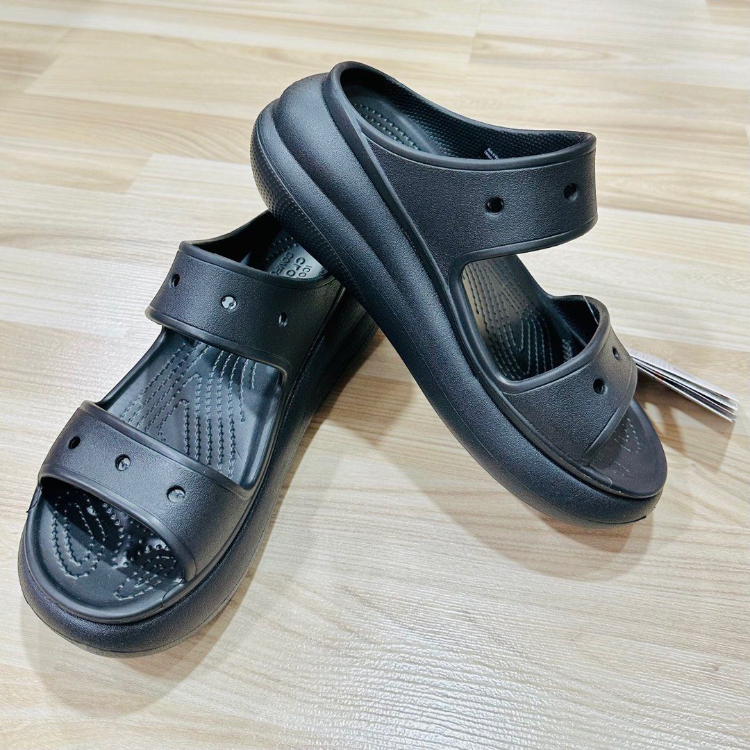 Crocs fitflop deals