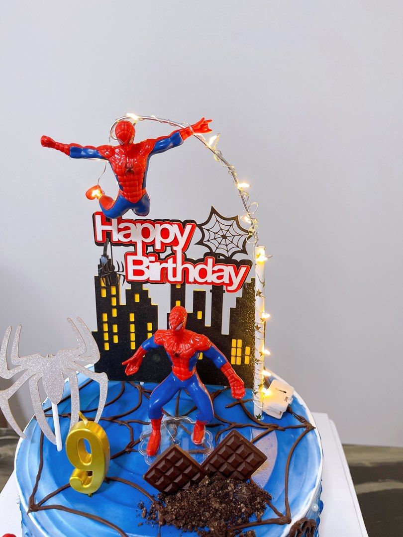 Mum orders Spider-Man cake for her son's third birthday… but what turns up  is so bad it looks 'like play-doh' | The Sun