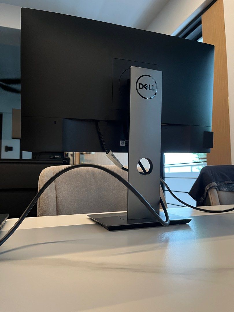 DELL P2419H 24" inch FHD IPS Monitor Height Swivel Rotate Landscape