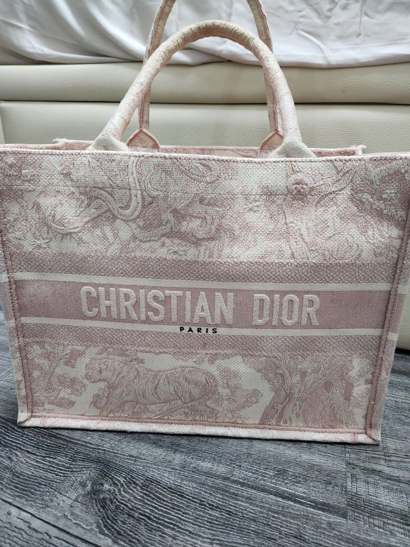 Dior book tote pink, Women's Fashion, Bags & Wallets, Tote Bags on