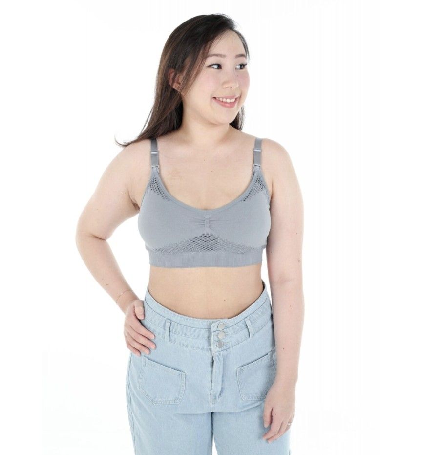 Envy Her Nursing Padded Bralette, Women's Fashion, Maternity wear on  Carousell