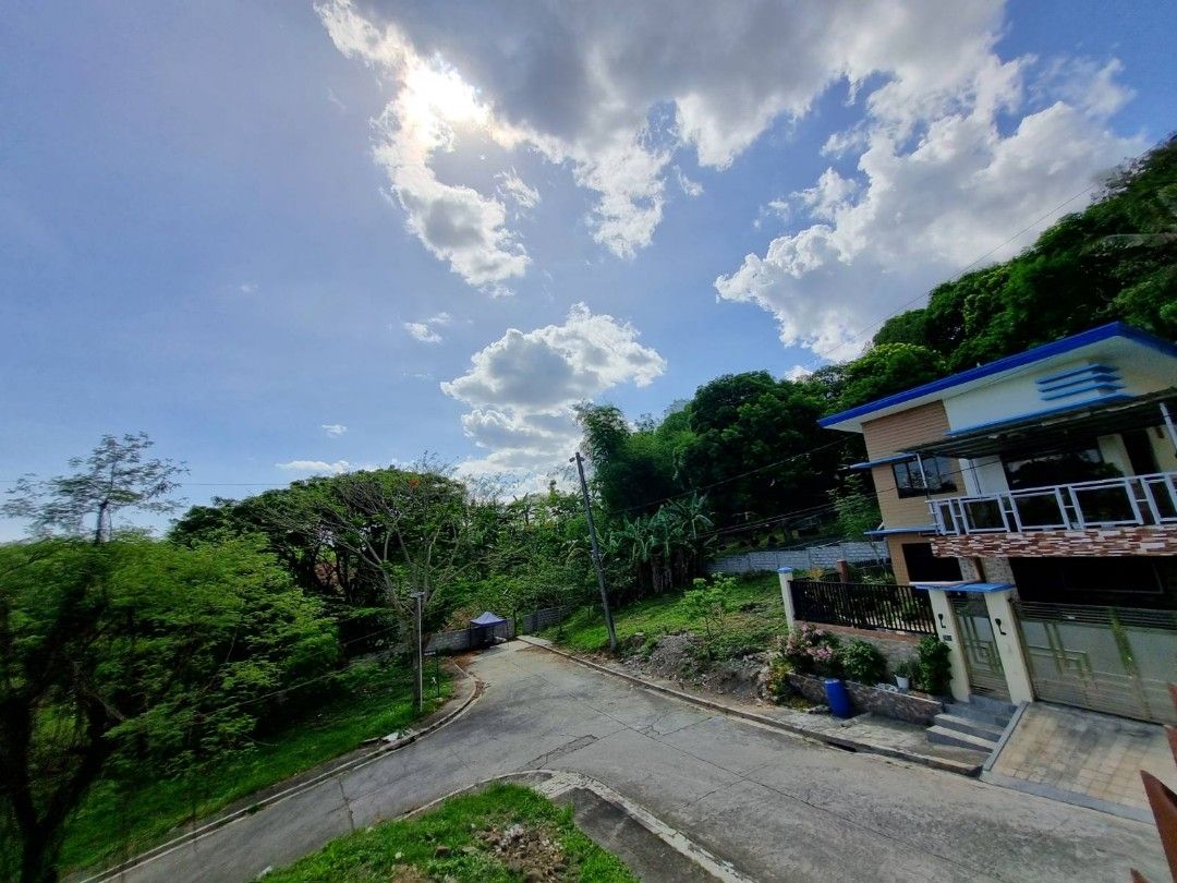 For Sale Summerhill Antipolo 2 Houses in 1 Lot, Property, For Sale