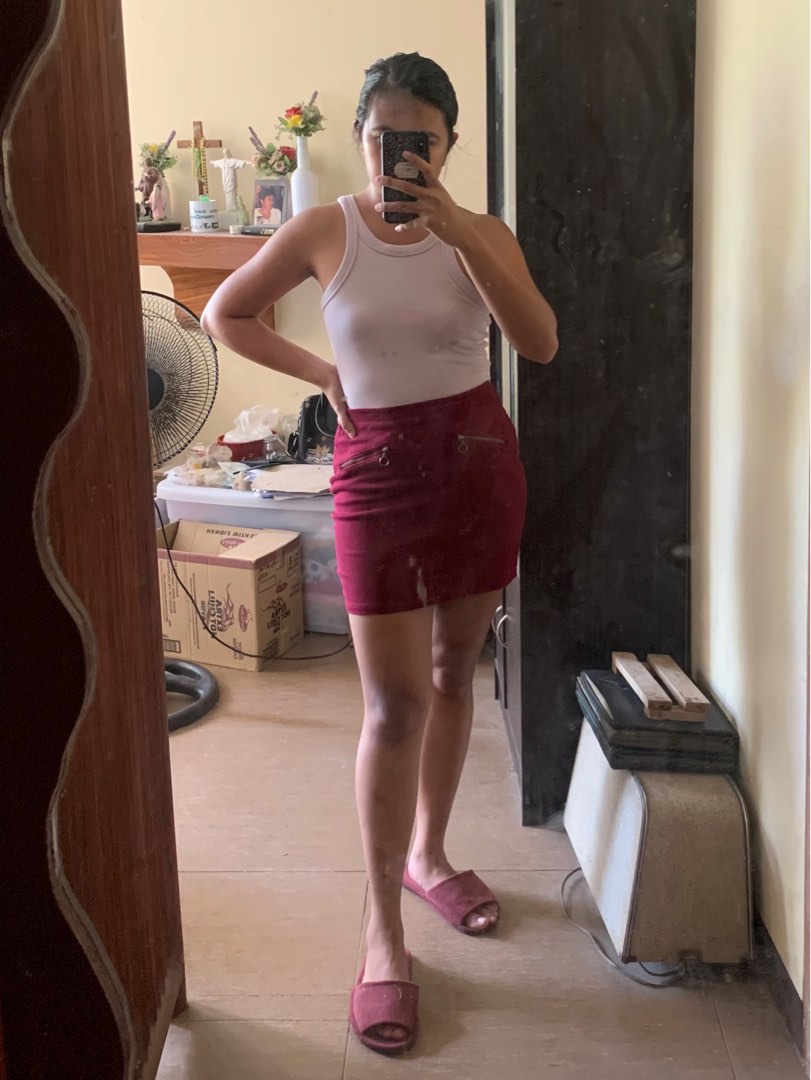 Forever 21 Maroon Mini Skirt Women s Fashion Bottoms Skirts on Carousell