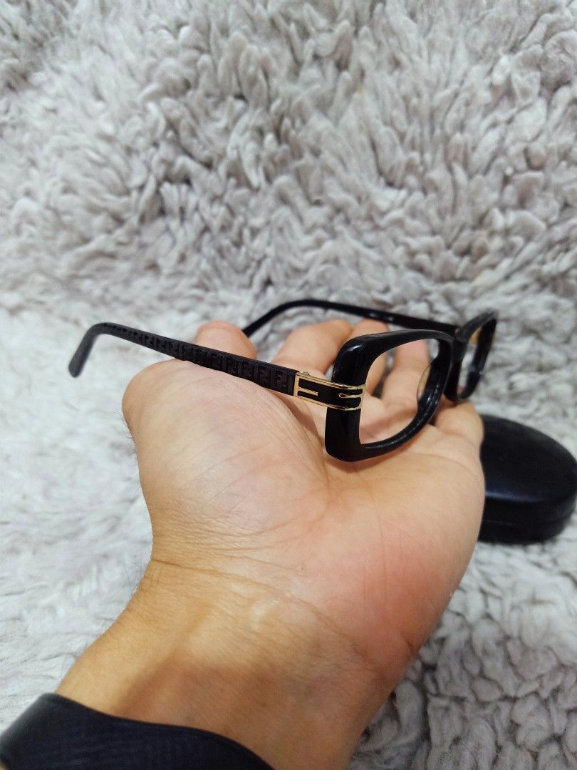 Frame kacamata Fendi Fesyen Wanita Aksesoris di Carousell