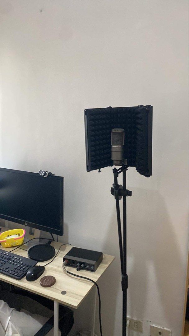 FS: STUDIO BUNDLE, Audio, Portable Audio Accessories on Carousell
