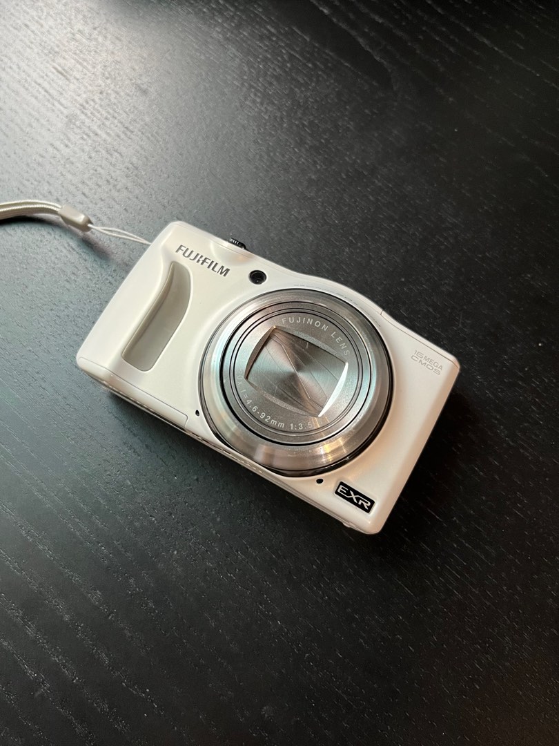 finepix f770exr