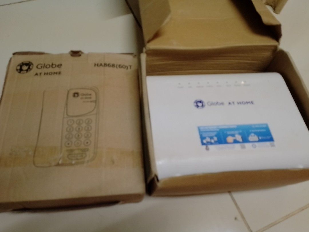 Globe modem router and telephone, Computers & Tech, Parts & Accessories