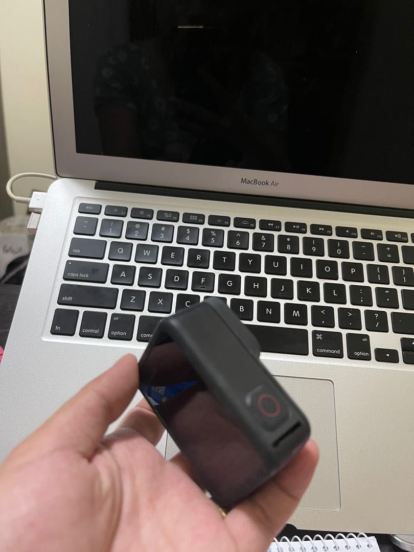Gopro hero 8 one time use only (Category: Cameras) located in Mandaue City. Submitted by thriftygoods_ (Listing ID 1230164271, Image 1). Description: RUSH SALE: GO PRO Hero 8 with so many accessories for free Condition: 10/10 Seldom Used. ✅Unit w/ Hardcase ✅Complete Accessories ✅Monopad ✅Chest Strap ✅Headstrap ✅batter ✅128GB Samsung Original SD card ✅Carrying Bag ✅ and much more... take all for only 20,500 Di naka magmahay kay daghan ug accessori