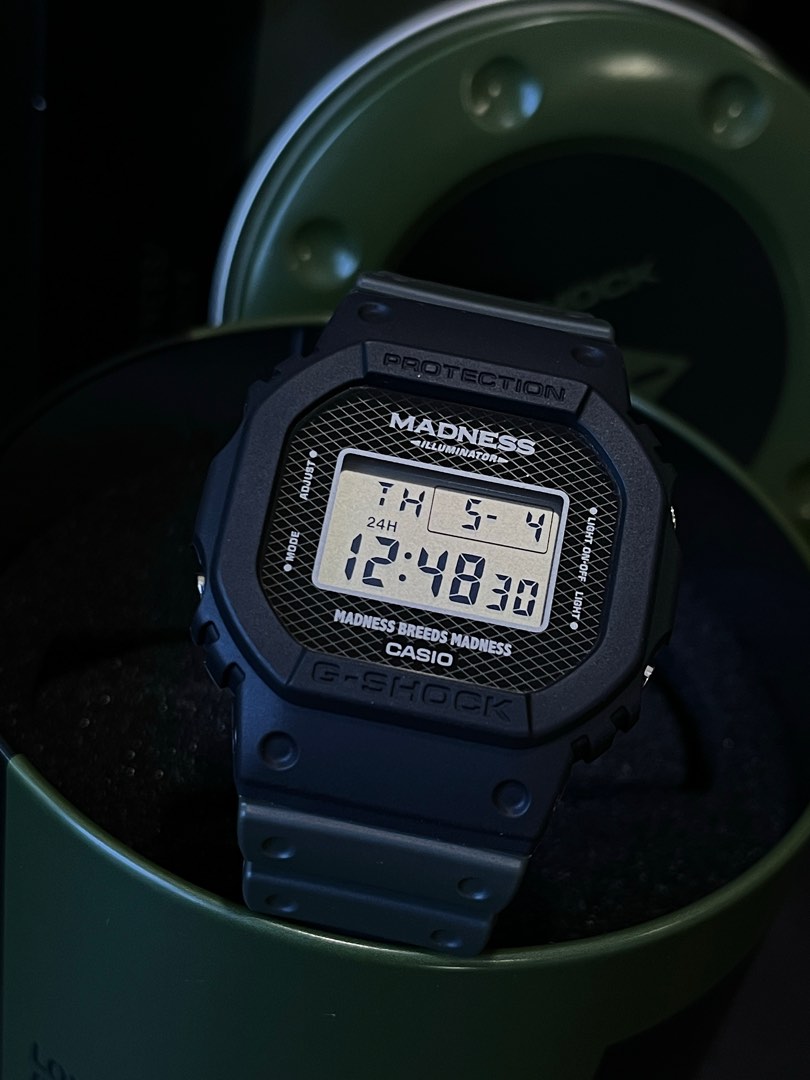 G SHOCK DW5000MD 1 MADNESS LIMITED EDITION