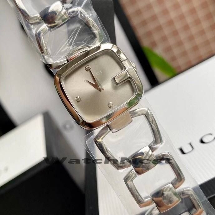 Gucci cheap moth watch
