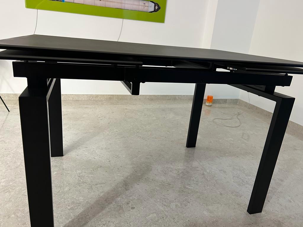 Harvey Norman URBAN Huddersfield ceramic top extendable dining table