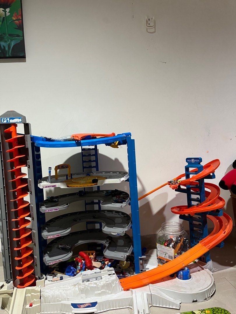 Hot Wheels Track, Toys & Collectibles, Mainan di Carousell