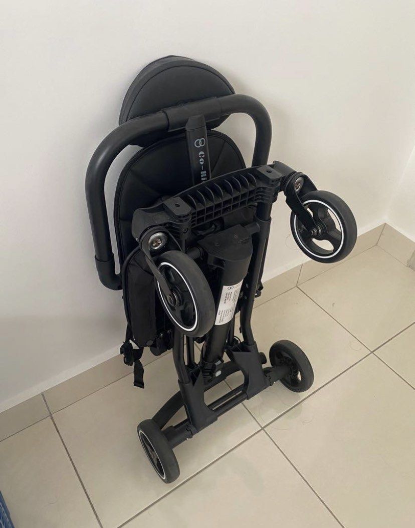 Koopers CoRider Stroller Lightweight, Babies & Kids, Going Out