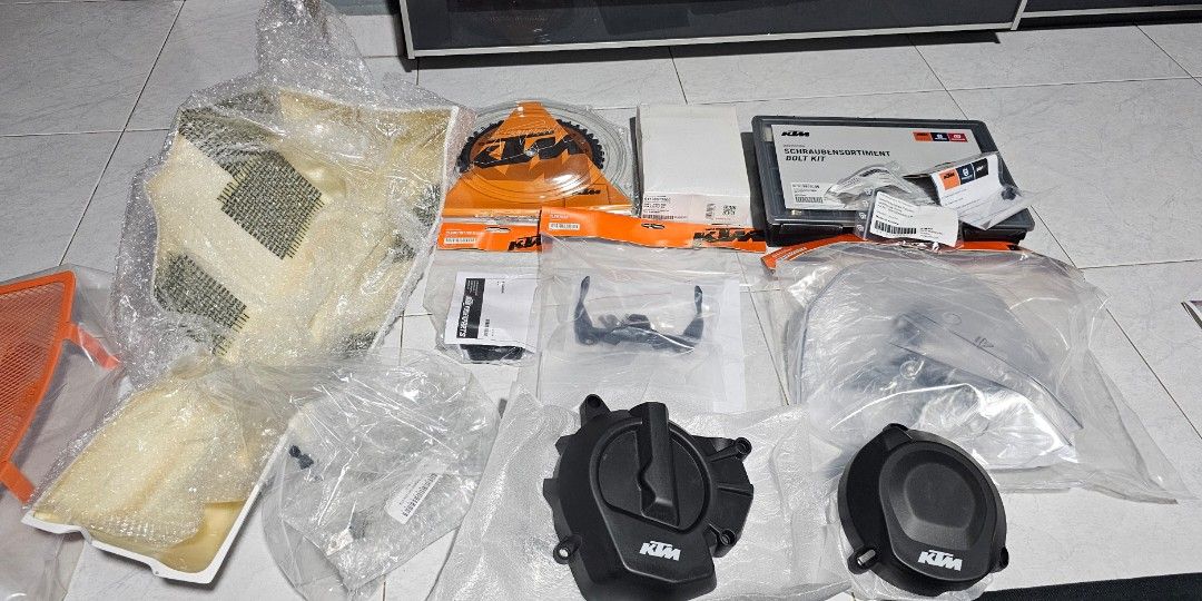 KTM 890 Duke R powerparts and accessories, Motorcycles, Motorcycle