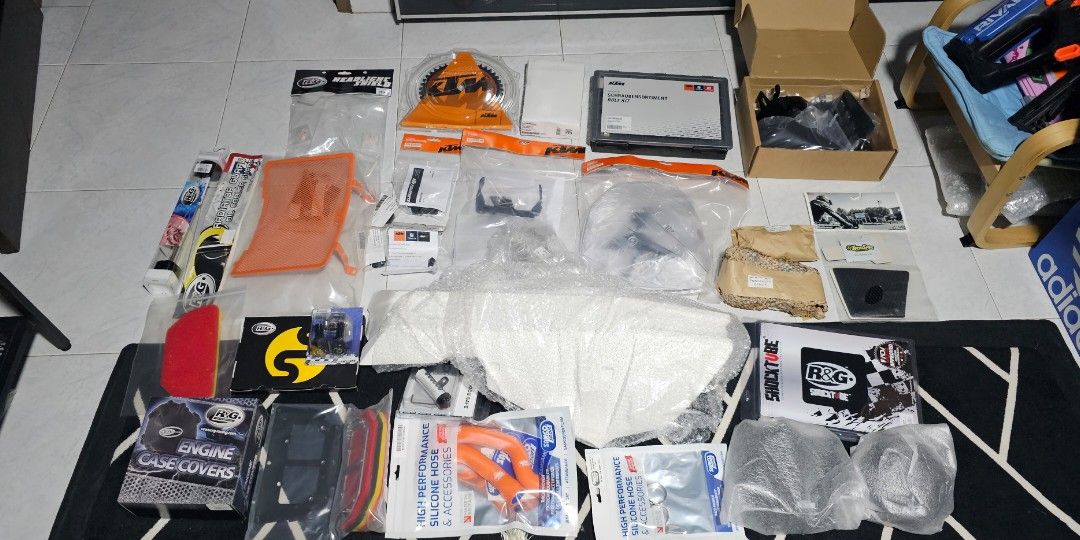 KTM 890 Duke R powerparts and accessories, Motorcycles, Motorcycle