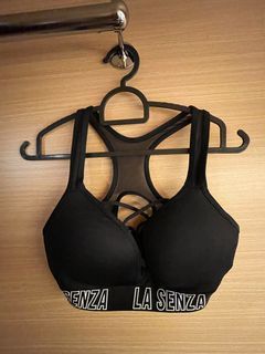 La senza sports bra with padding