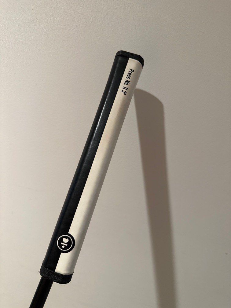 LAB golf putter, Sports Equipment, Sports & Games, Golf on Carousell