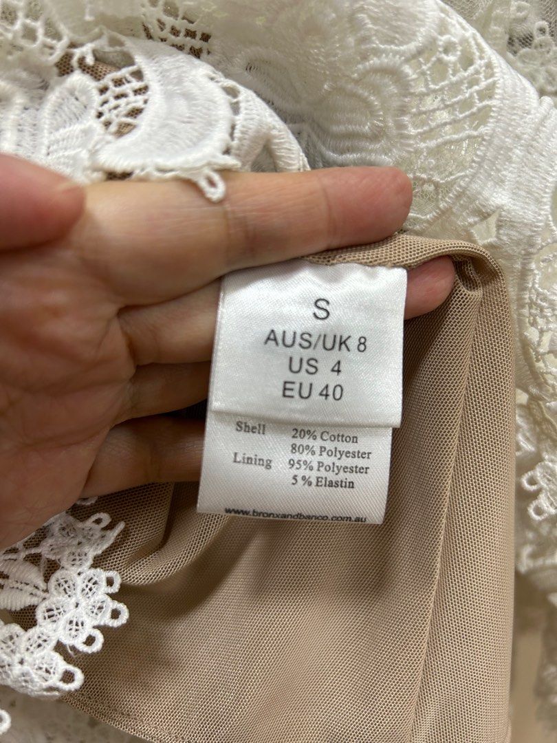 Lacey White Dress for simple wedding (Category: Evening dresses & gowns) located in Quezon City. Submitted by favourite_things (Listing ID 1230094852, Image 3). Description: Made in Australia, very nice material. Can use for beach/garden wedding. Suits taller ladies 5’5-5’8”.