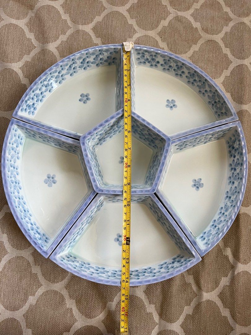 Lazy susan blue and white, Furniture & Home Living, Kitchenware & Tableware, Other Kitchenware