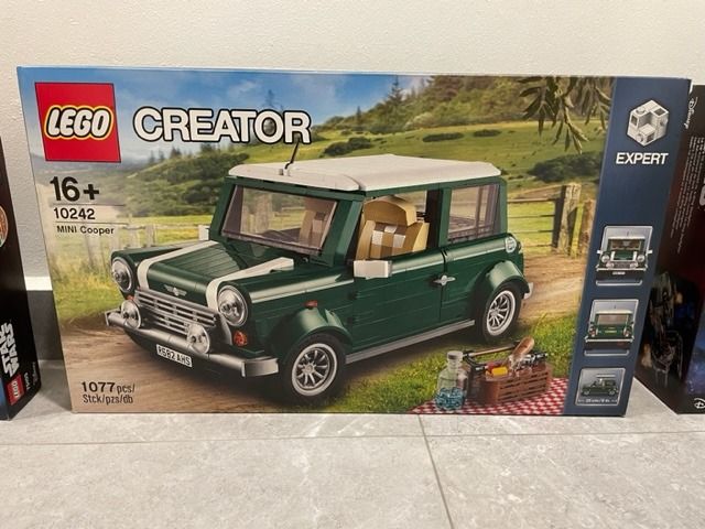 Lego online creator 10242