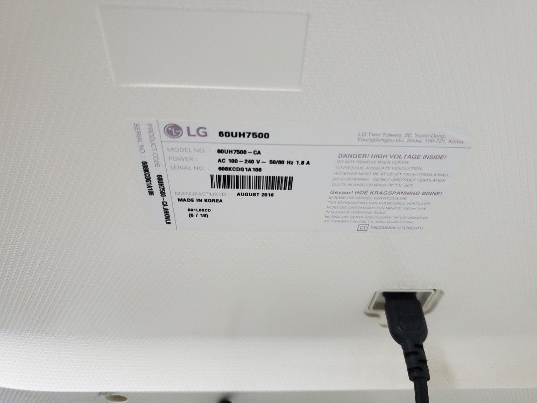 LG 60' 4K UH7500 Smart LED TV 2 部*特價貨品, 家庭電器, 電視& 其他