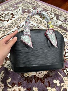 Louis Vuitton Galet Monogram Mahina Leather Babylone Chain BB Bag