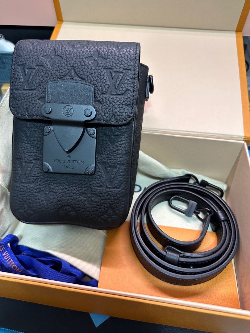 Unboxing Louis Vuitton S Lock Vertical Wearable Wallet Taurillon